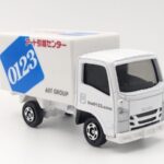 トミカ No.57 アート引越センター トラック レビュー