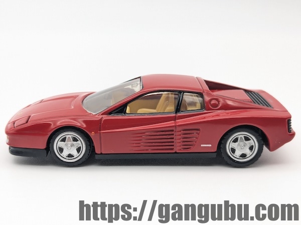 トミカプレミアム 10周年記念特別復刻商品 フェラーリ テスタロッサ レビュー11