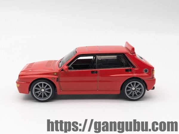ホットウィール ブールバード ランチア デルタ インテグラーレ レビュー10