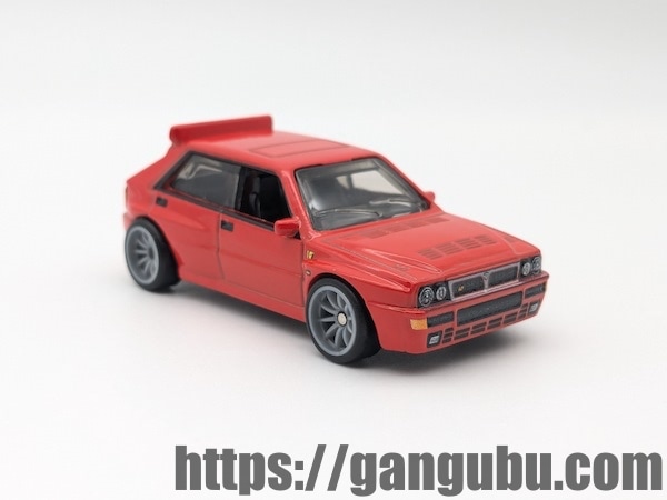 ホットウィール ブールバード ランチア デルタ インテグラーレ レビュー3