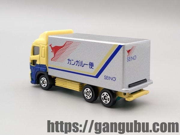 トミカ No.106 西濃運輸 カンガルー便トラック レビュー4