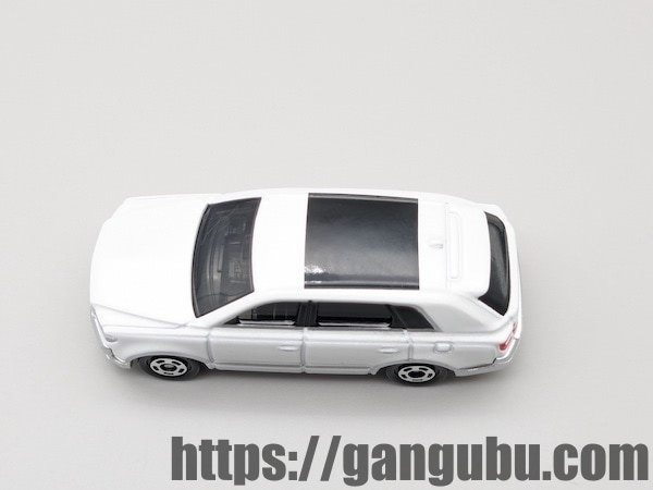 トミカ No.115 トヨタ センチュリー(初回特別仕様) レビュー10