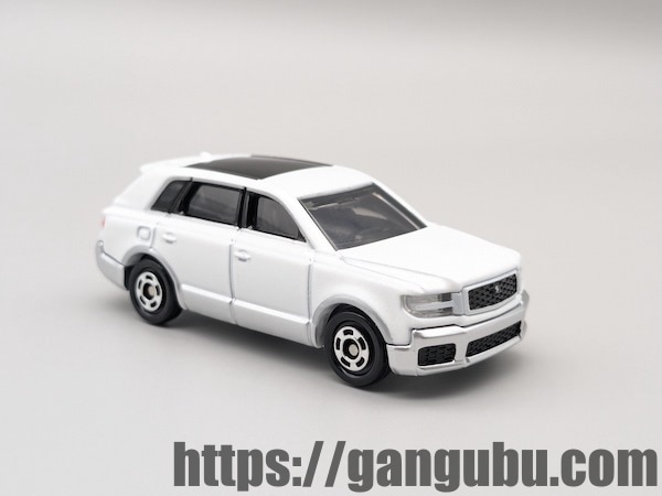 トミカ No.115 トヨタ センチュリー(初回特別仕様) レビュー2