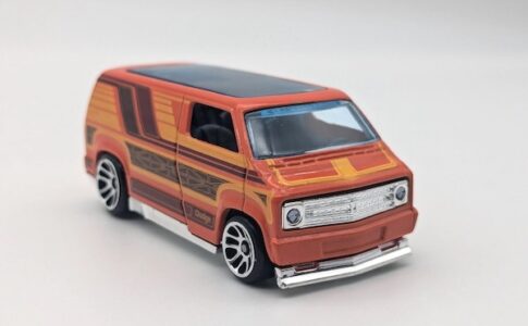 ホットウィール カスタム ’77 ダッジバン レビュー