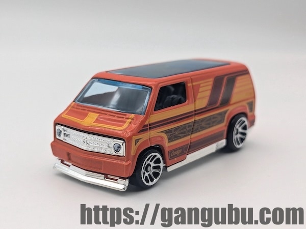 ホットウィール カスタム ’77 ダッジバン レビュー4