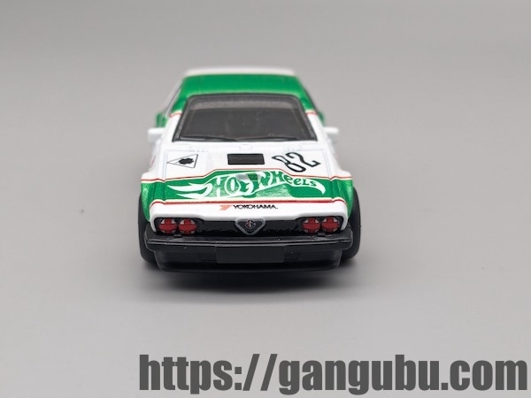 ホットウィール ブールバード アルファロメオ GTV6 3.0 レビュー7