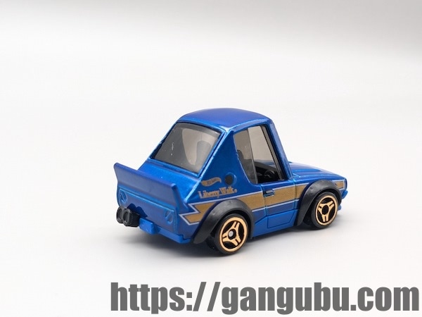 ホットウィール ベーシックカー 日産 スカイライン 2000GT-R LBWK JFN53 レビュー5