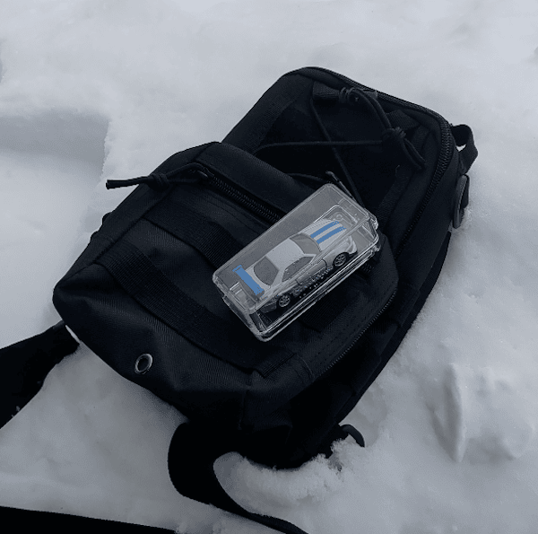 【加工必要なし】トミカをキーホルダー化できるアクリル収納ケース