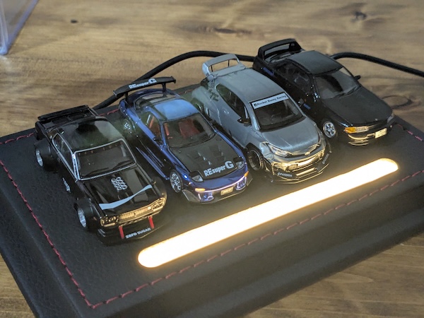 LEDライト付きミニカーケースの購入サイト・サイズ・価格