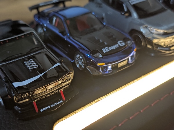 LEDライト付きミニカーケース