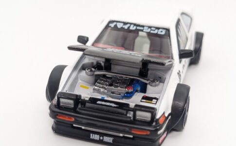 KAIDOHOUSE × MINI GT 1/64 Toyota AE86 スプリンタートレノ Kaido Street V1(右ハンドル)