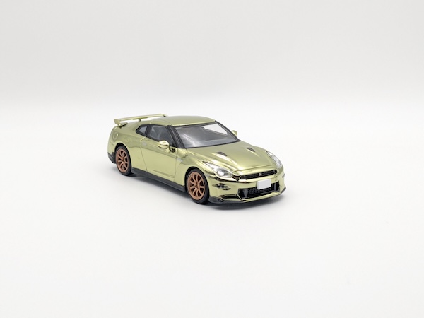 1/64 LV-N NISSAN GT-R Premium Edition T-spec 2024 model TLV出荷累計1000万台記念品