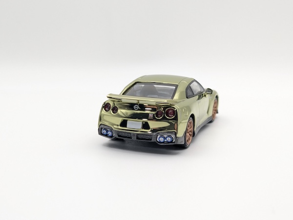 1/64 LV-N NISSAN GT-R Premium Edition T-spec 2024 model TLV出荷累計1000万台記念品