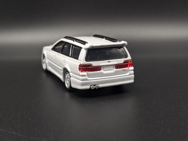 トミカプレミアム 50 日産 ステージア