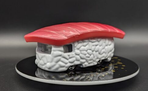 寿司トミカ 其の二｜軍艦巻き参戦！シャリの重厚感と醤油タイヤのこだわりが凄い