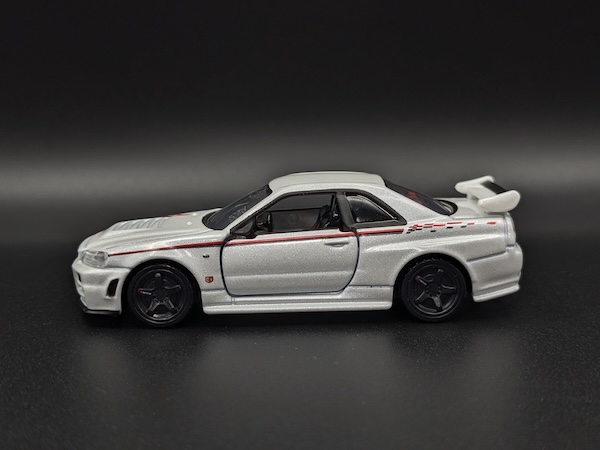 トミカプレミアム大全2 NISMO R34 GT-R Z-tune
