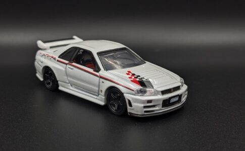 トミカプレミアム大全2 NISMO R34 GT-R Z-tune