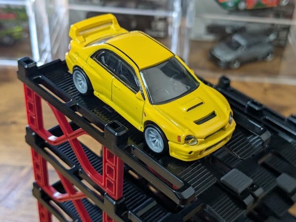 1/64ミニカー用立体駐車場ラック