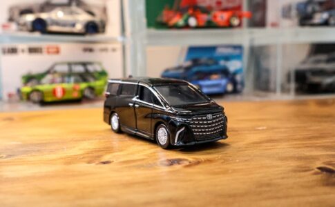 ドン・キホーテ アピタ ピアゴ オリジナル トヨタ アルファード 発売日時を調査