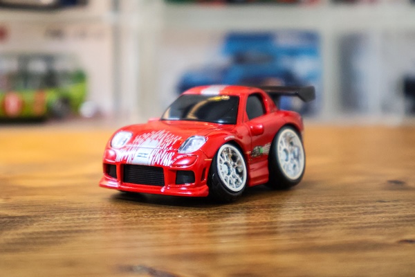ドムの愛車がラインナップ！ワイルド・スピード 1/43 Small Blocks Dom`s Mazda RX-7