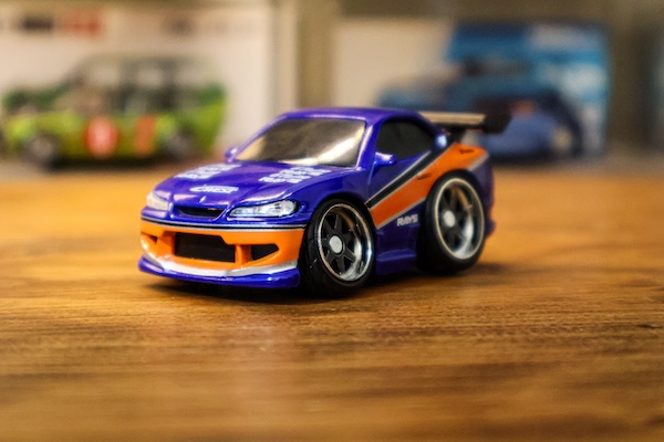 Jada Toys ワイルド・スピード 1/43 Small Blocks 2001 Nissan Silvia (S15) `Mona Lisa`