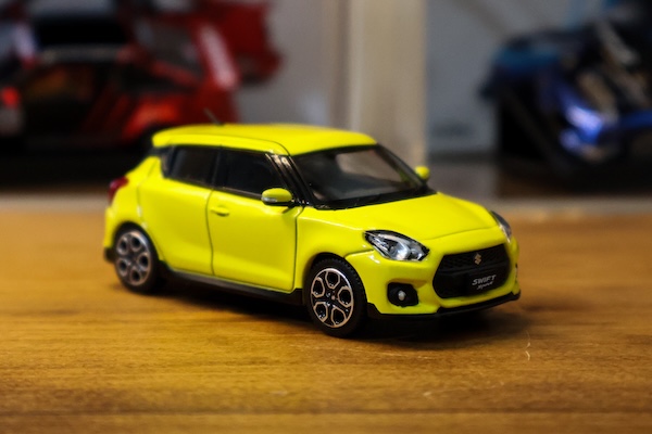 フォルムを精密に再現！ホビージャパン スズキ スイフトスポーツ ZC33S チャンピオンイエロー レビュー