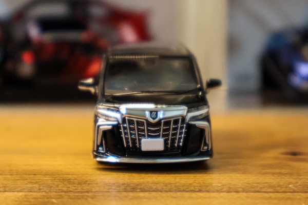 MODEL MODEL 1/64 トヨタ アルファード カスタムバージョン ブラック