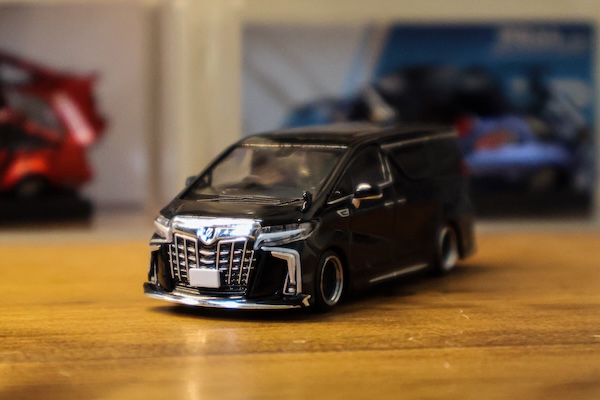 MODEL MODEL 1/64 トヨタ アルファード カスタムバージョン ブラック
