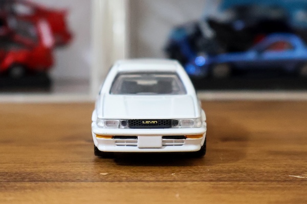 トミカプレミアム 13 トヨタ カローラ レビン（AE92）