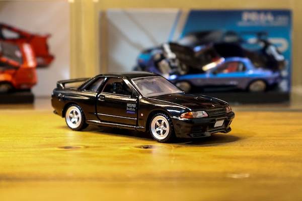 妙義ナイトキッズの2台が登場！トミカプレミアムunlimited 頭文字D 中里R32&庄司シビック レビュー