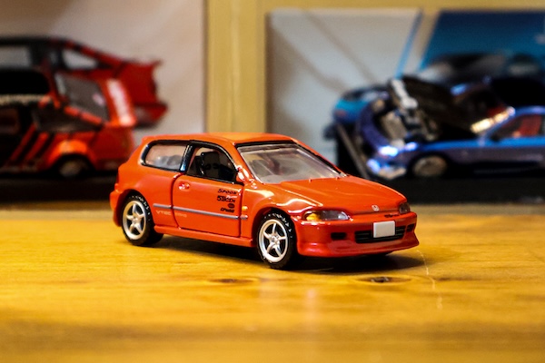妙義ナイトキッズの2台が登場！トミカプレミアムunlimited 頭文字D 中里R32&庄司シビック レビュー
